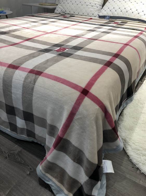 Burberry Blanket ID:202111d3